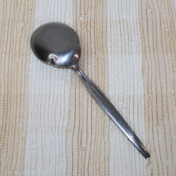 VTG COSMOS STAINLESS STEEL 18-8 SOLID SERVING SPOON ROSES JAPAN FLATWARE CSM28 - Picture 6 of 9